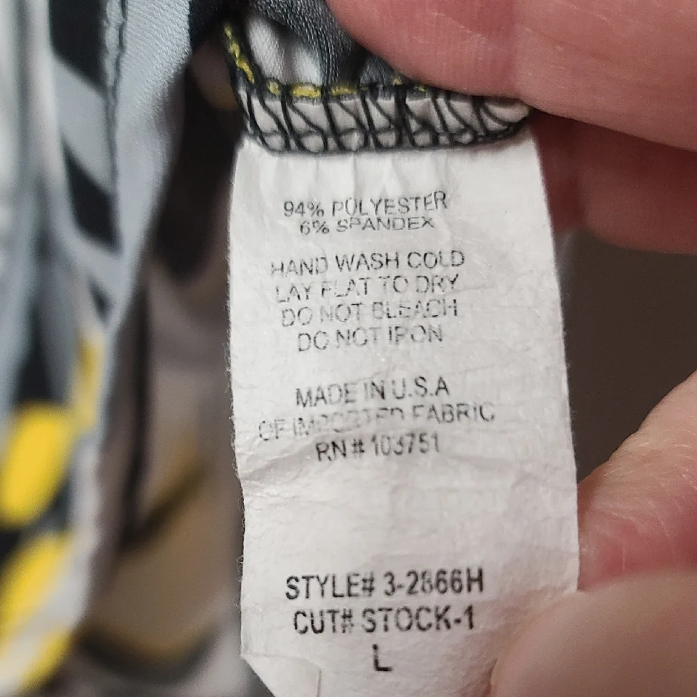 Stylish Women's Sleeveless Cowl Neck Top - Black, Yellow, Gray - Picture 3 of 4